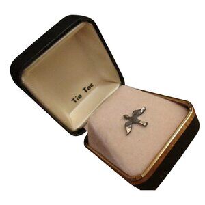 Vintage Tie Tac Flying Bird Brooch Pin Silver Tone Metal With Original Box USAF